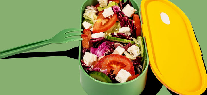 Crunchy Refreshment: Zesty Celery Salad